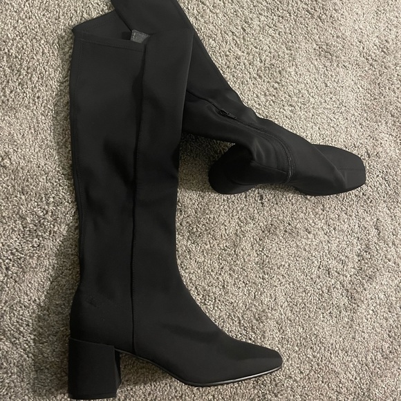 Dasia knee high boots. - Picture 1 of 3